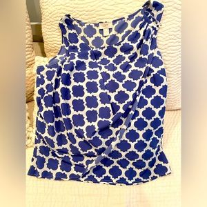 Ann Taylor Loft sleeveless blouse Size L - excellent condition